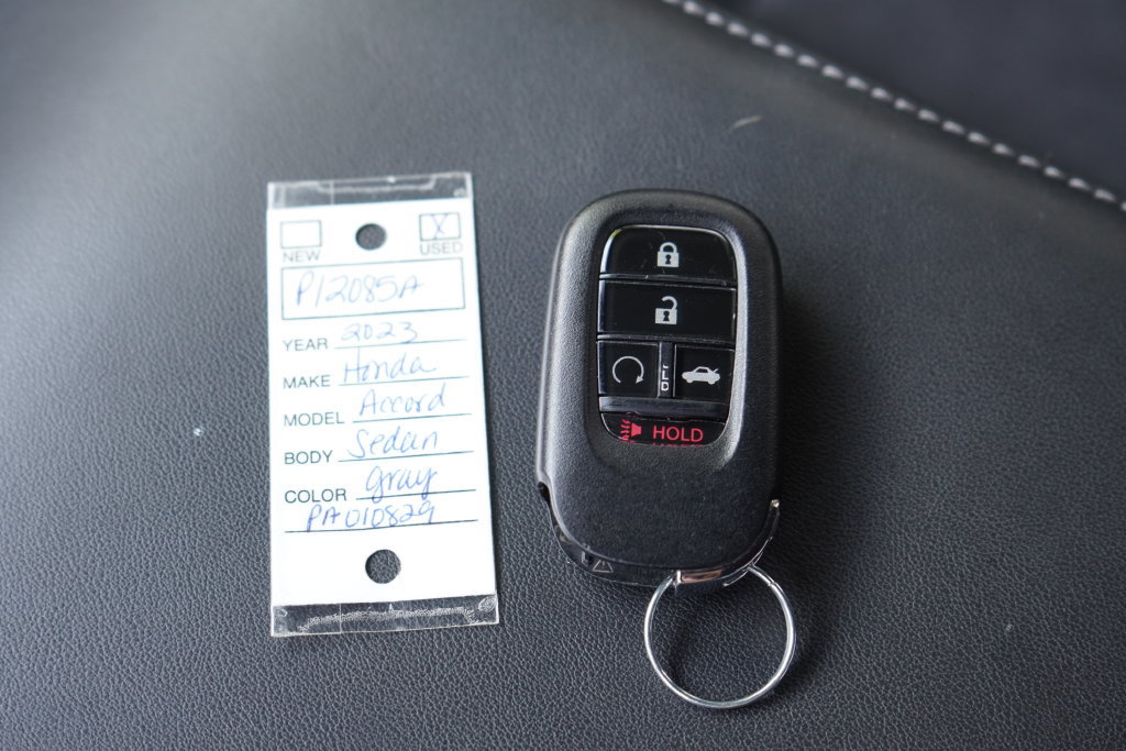 Used 2023 Honda Accord Sport image 31
