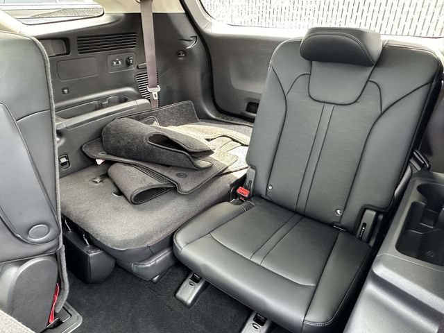 Used 2025 Kia Sorento EX w/ EX Panoramic Sunroof Package AWD/4WD image 19