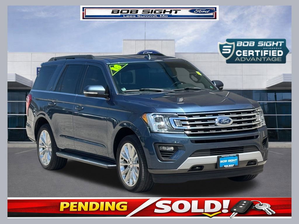 Used 2018 Ford Expedition XLT w/ Equipment Group 202A AWD/4WD image 1