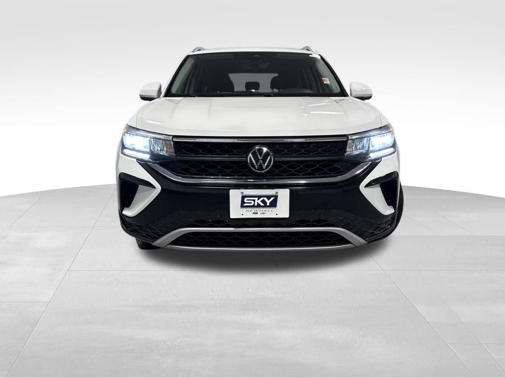 Used 2023 Volkswagen Taos SE image 11
