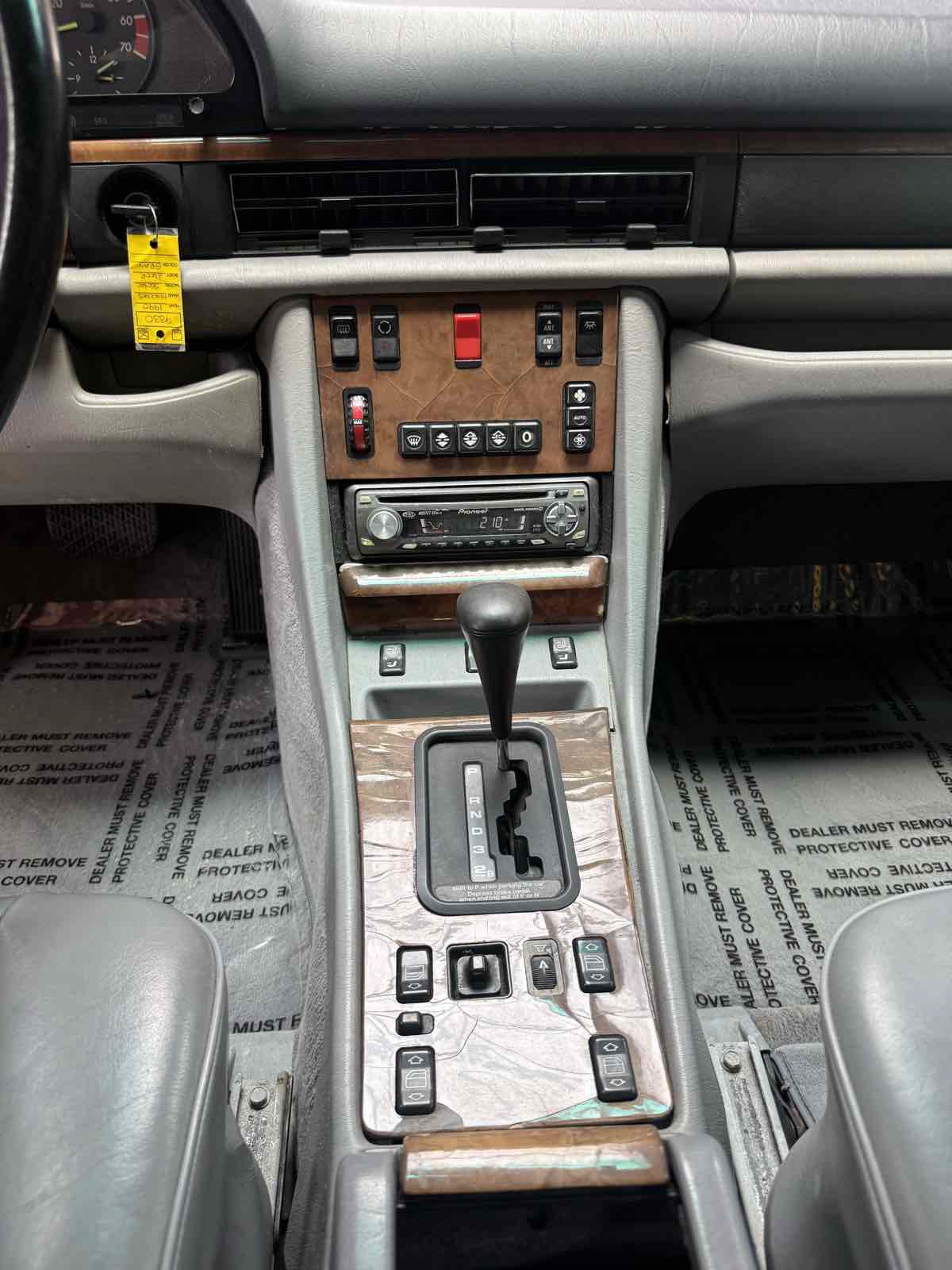 Used 1990 Mercedes-Benz 560 SEC image 12