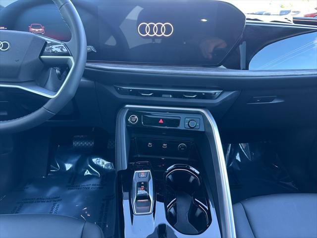 Certified 2025 Audi Q5 Premium w/ Premium Plus AWD/4WD image 11