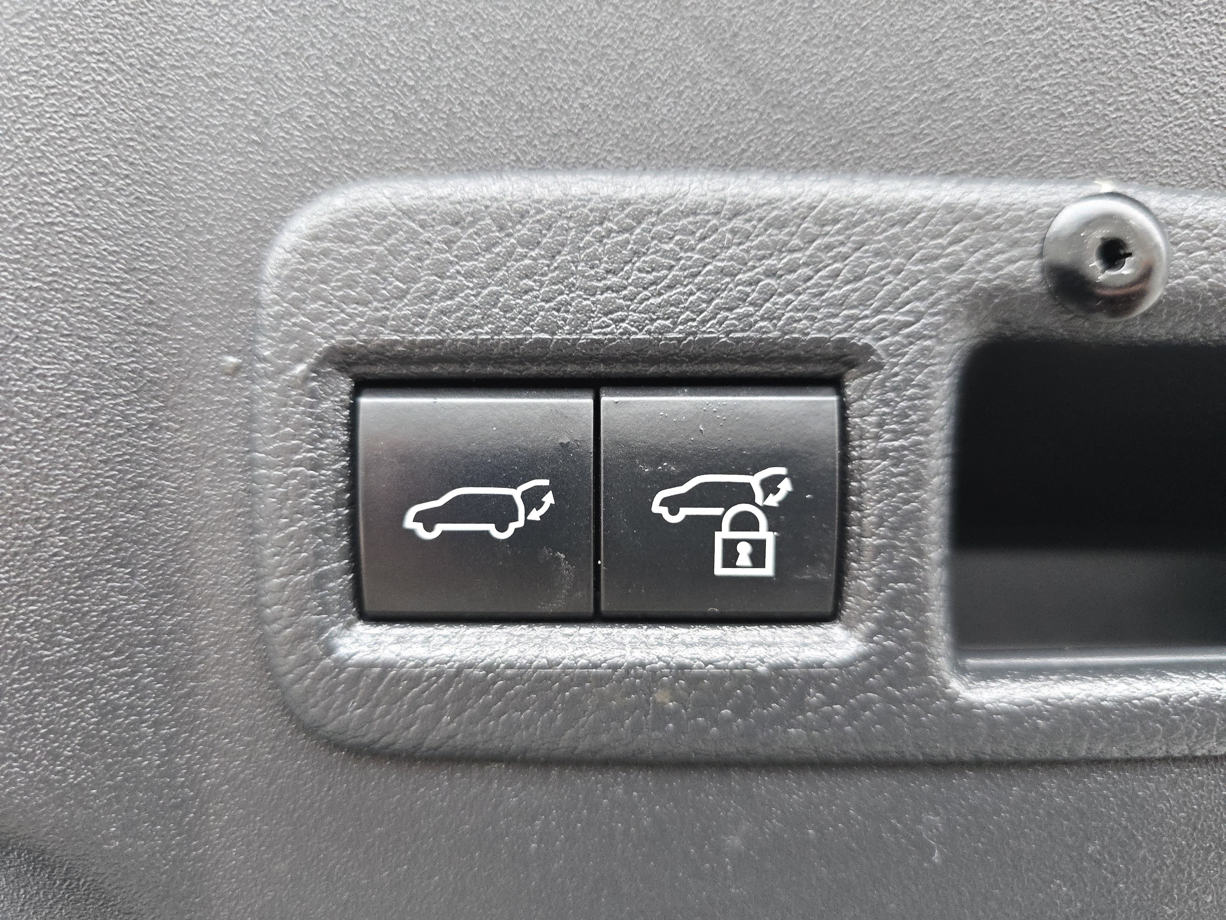 Certified 2023 Subaru Solterra AWD image 16