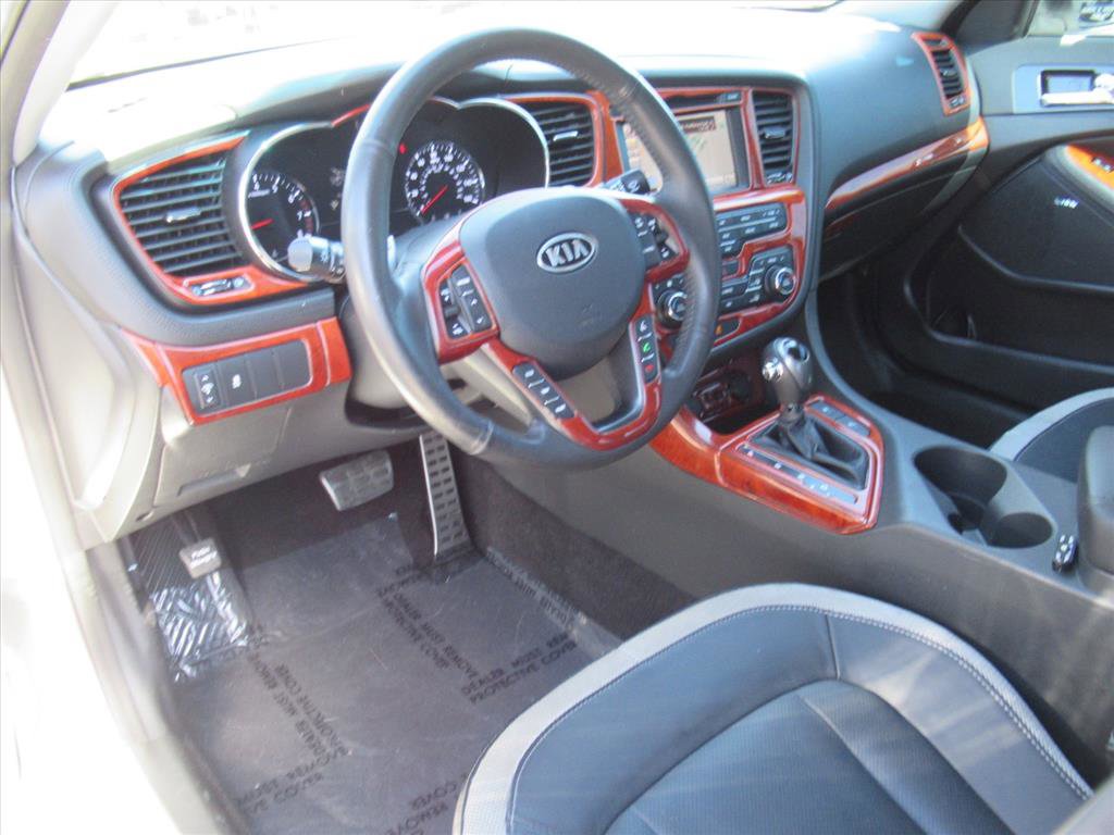 Used 2011 Kia Optima SX w/ Premium Pkg FWD image 15