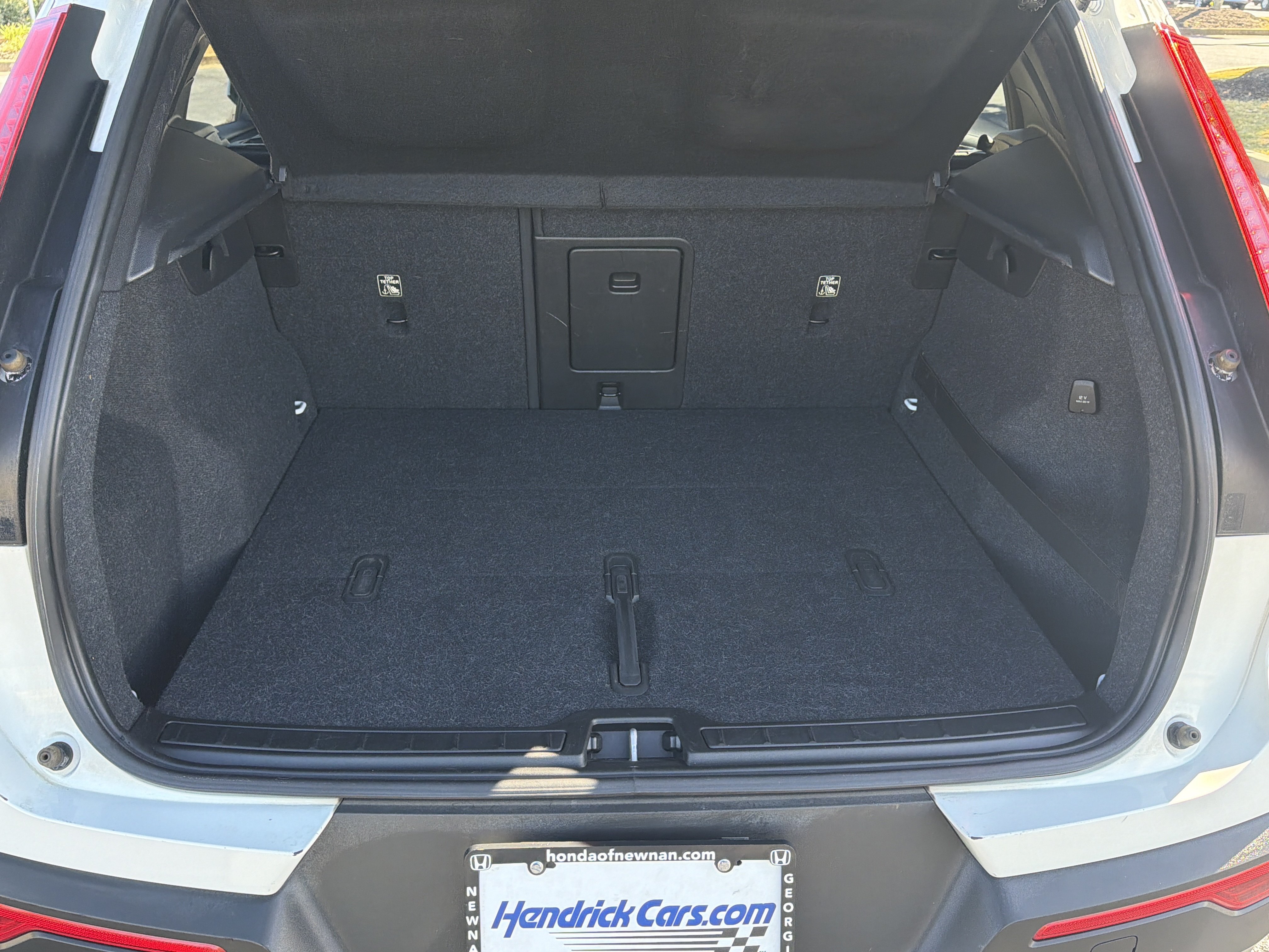 Used 2019 Volvo XC40 T4 Momentum FWD image 30
