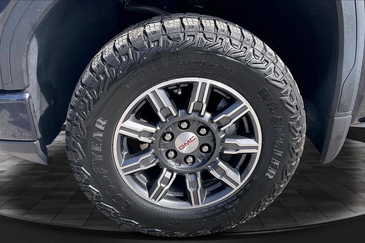 Used 2024 GMC Sierra 1500 AT4 AWD/4WD image 35