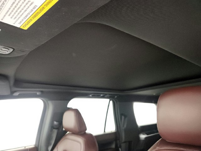 Used 2023 Ford Expedition Limited RWD image 15