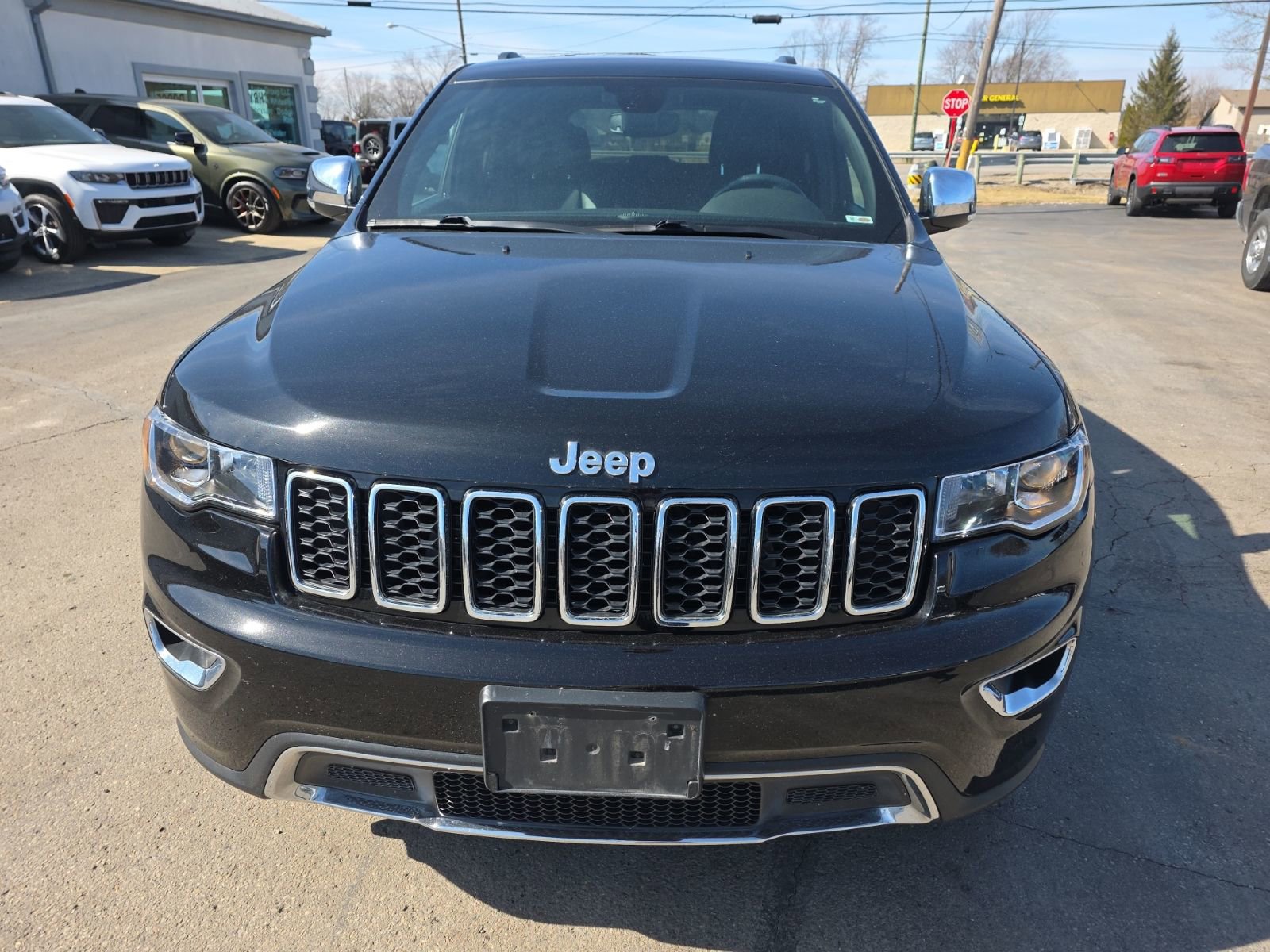 Used 2020 Jeep Grand Cherokee Limited w/ Luxury Group II image 5