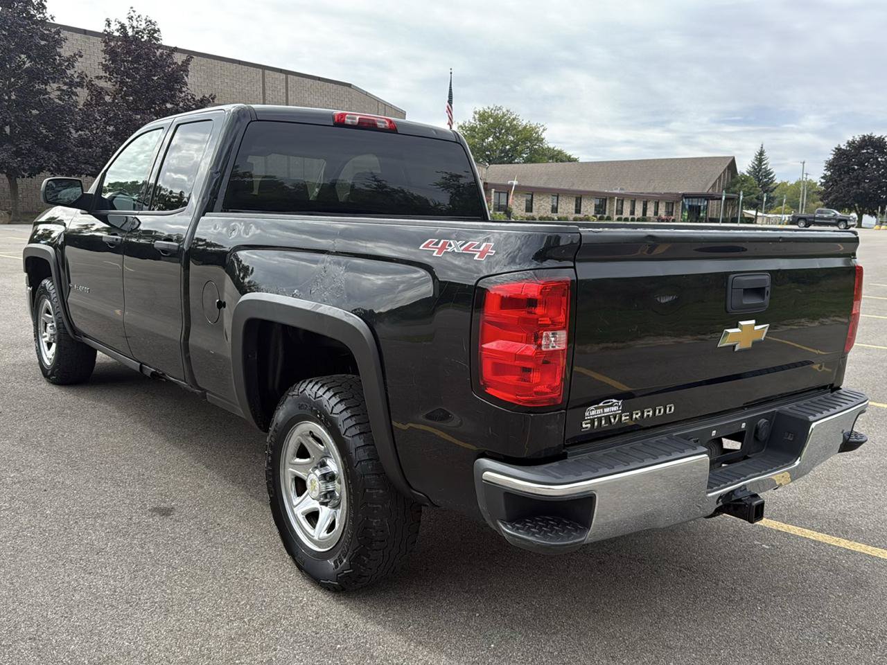 Used 2015 Chevrolet Silverado 1500 LS w/ Trailering Package AWD/4WD image 7
