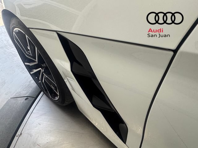 Used 2025 BMW Z4 M40i w/ Premium Package RWD image 25