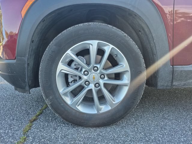 Certified 2025 Chevrolet TrailBlazer LS w/ LPO, Blackout Package AWD/4WD image 9