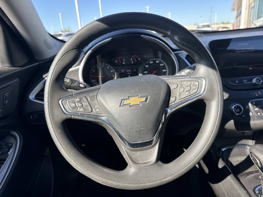 Used 2024 Chevrolet Malibu LT FWD image 26