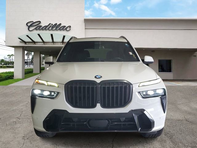 Used 2023 BMW X7 xDrive40i w/ Executive Package AWD/4WD image 8