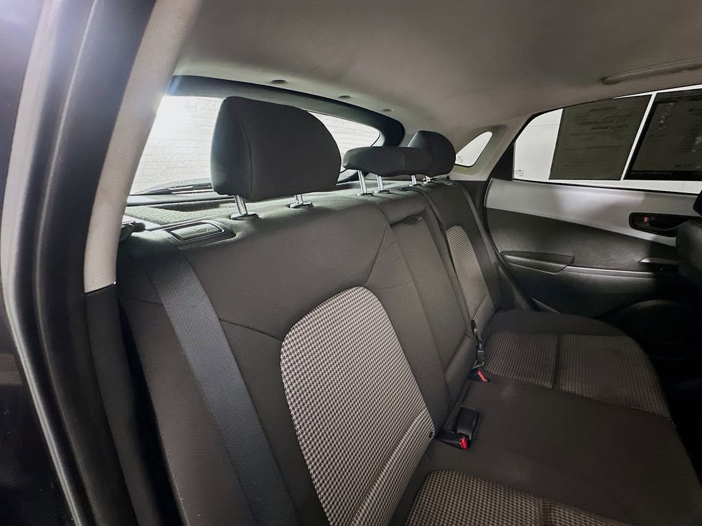 Used 2018 Hyundai Kona SEL w/ SEL Tech Package 02 image 26