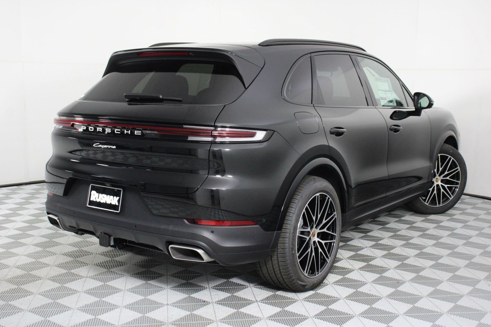New 2026 Porsche Cayenne AWD/4WD image 7