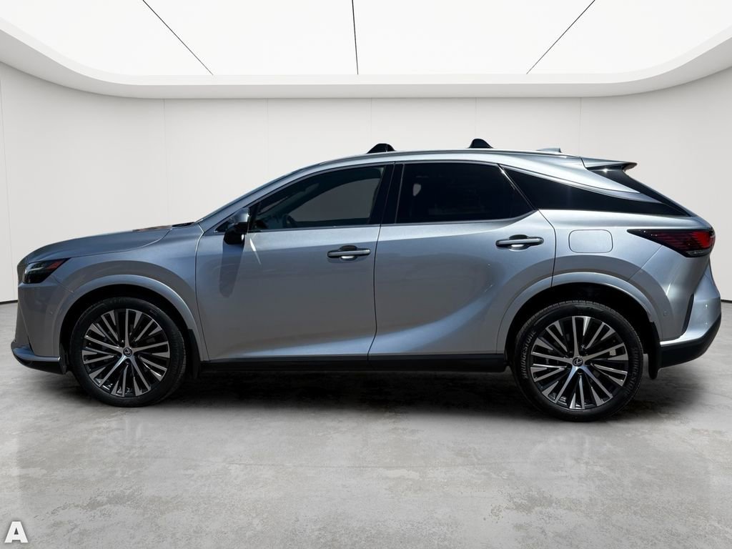 Used 2024 Lexus RX 350 w/ Convenience Package image 3