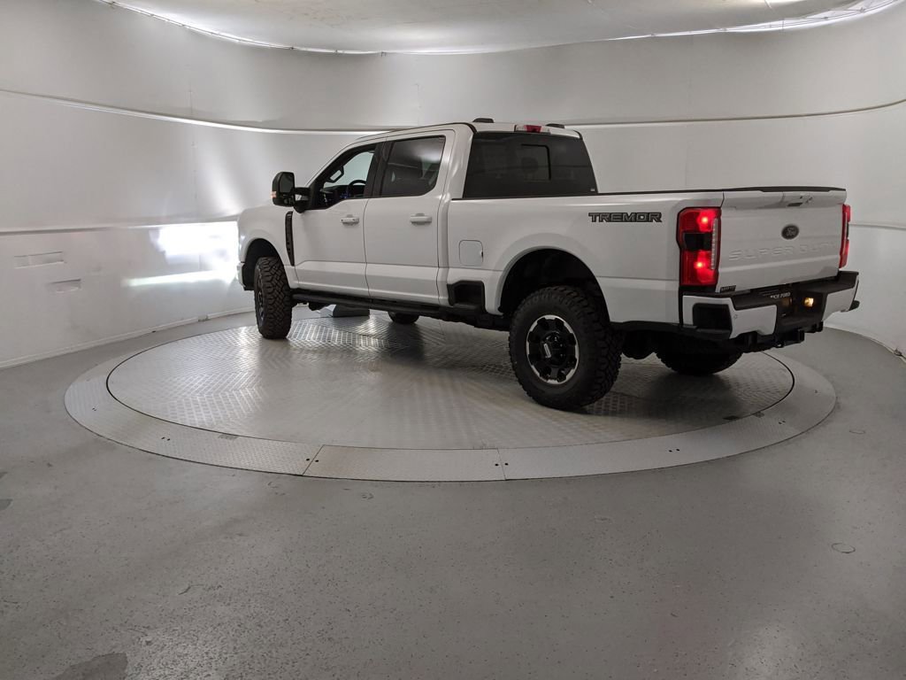New 2025 Ford F250 Lariat w/ Lariat Ultimate Package image 11
