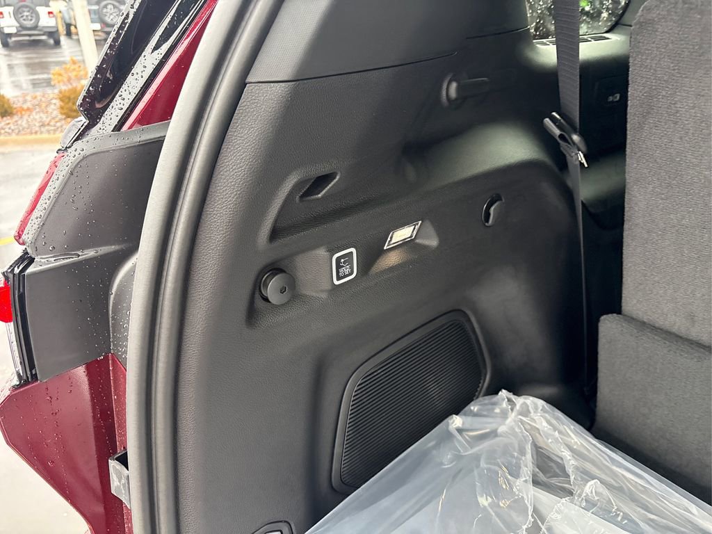 New 2026 Jeep Grand Cherokee L Limited w/ Limited Altitude Package image 22