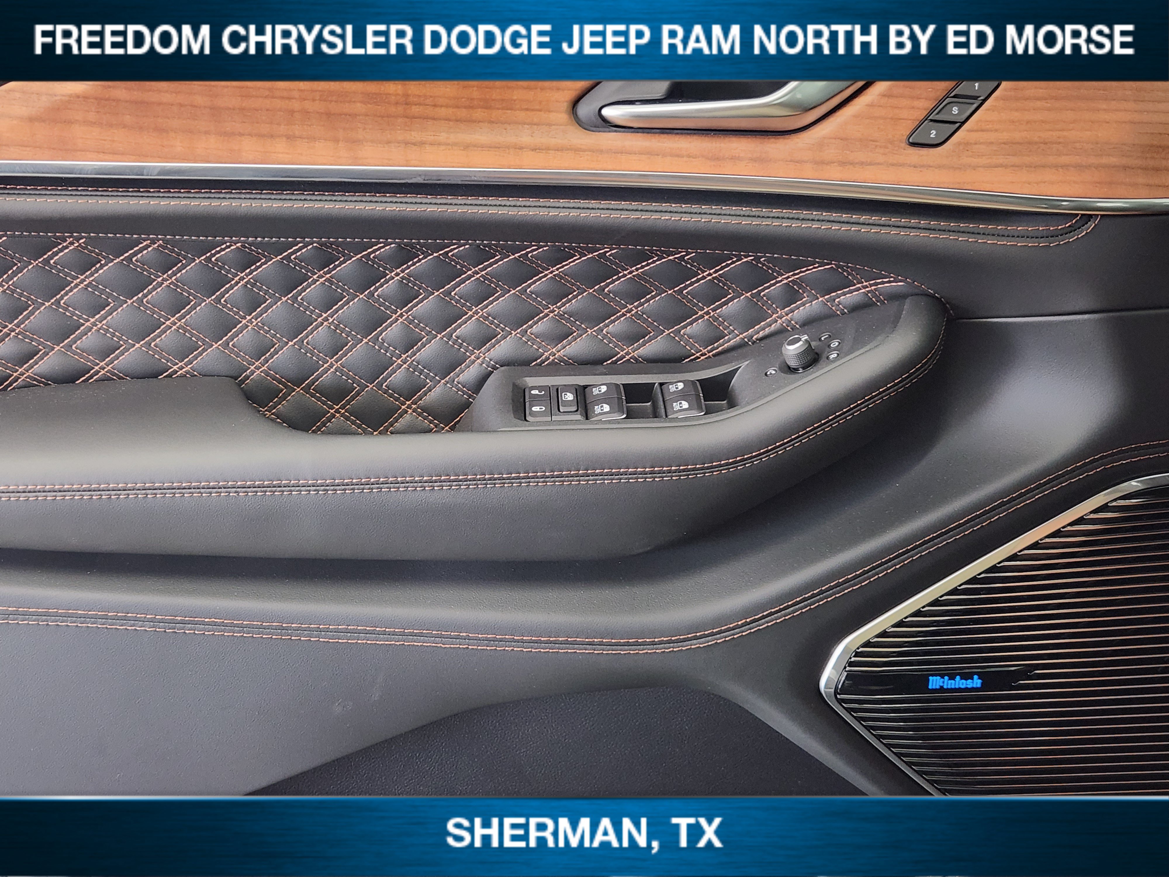 New 2026 Jeep Grand Cherokee L Summit w/ Obsidian Package AWD/4WD image 16