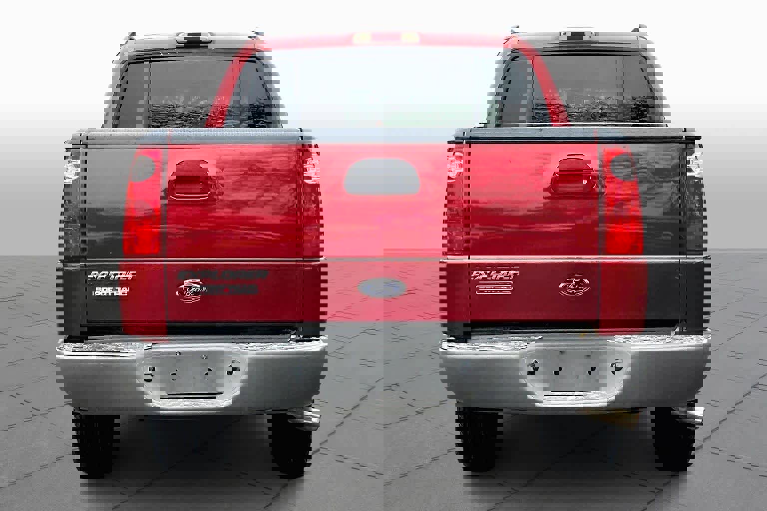 Used 2002 Ford Explorer Sport Trac 2WD image 4