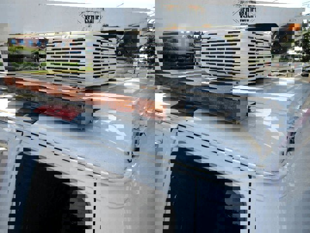 Used 2011 Ford E-350 and Econoline 350 Super Duty w/ PWR Group RWD image 2