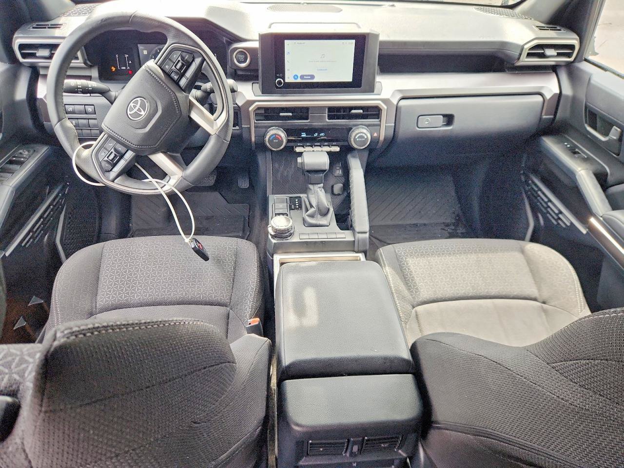 Used 2026 Toyota 4Runner SR5 AWD/4WD image 7
