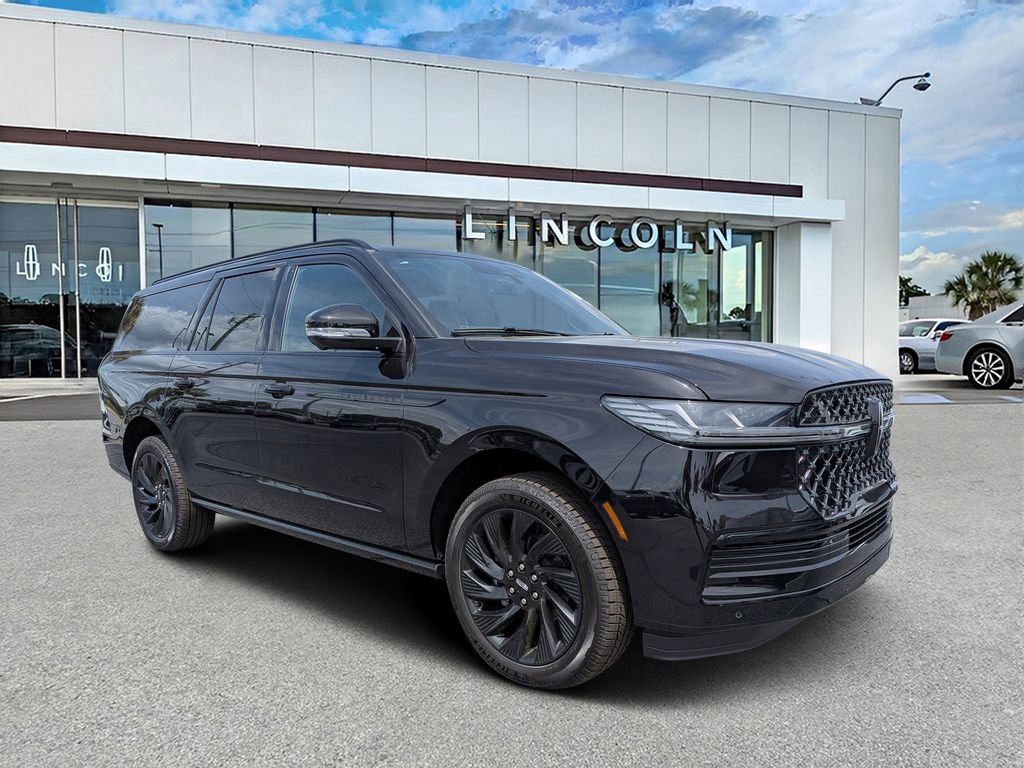 New 2026 Lincoln Navigator L Reserve w/ Jet Appearance Package