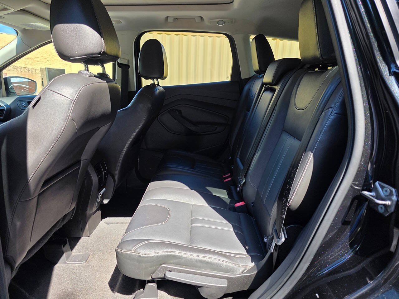 Used 2013 Ford Escape Titanium w/ Parking Technology Pkg AWD/4WD image 35