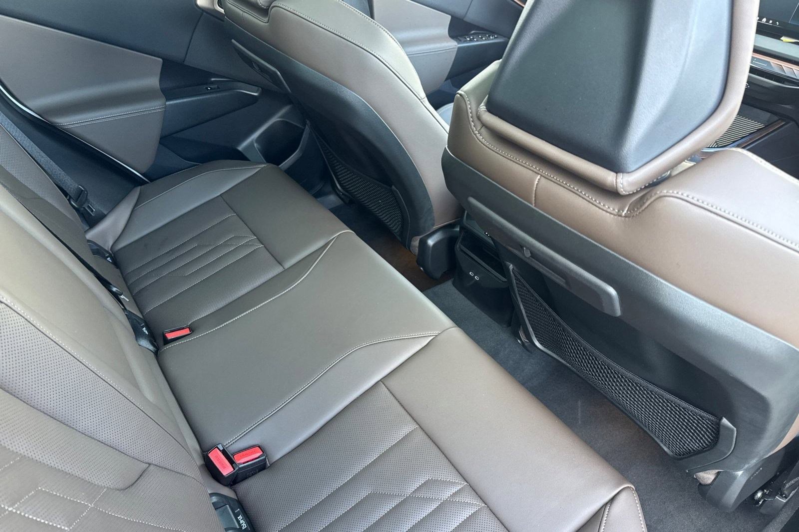 Used 2025 BMW X3 xDrive30i w/ Convenience Package image 29