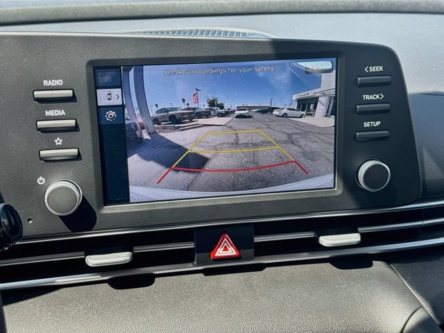 New 2026 Hyundai Elantra SE FWD image 17