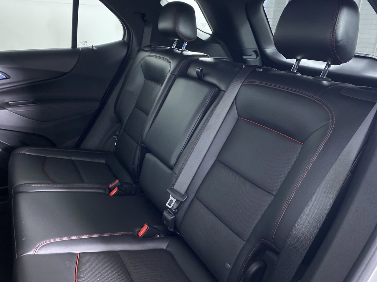 Certified 2023 Chevrolet Equinox RS w/ RS Leather Package FWD image 26