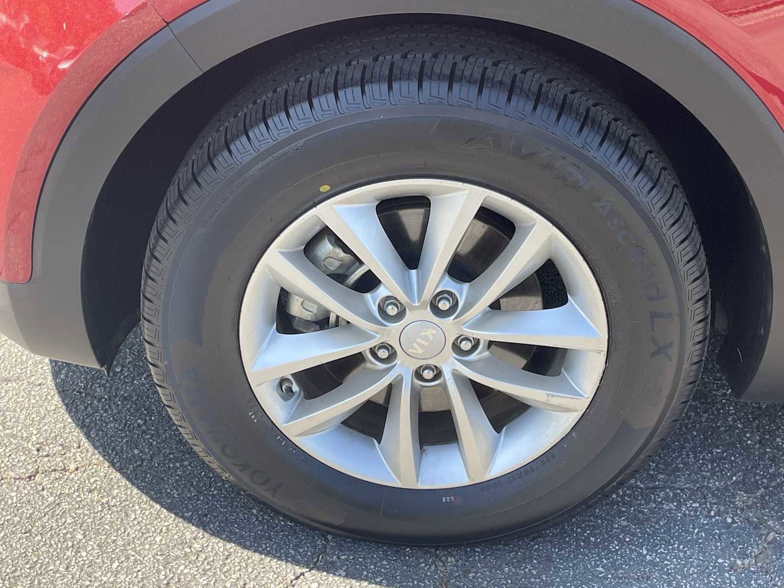 Used 2017 Kia Sorento LX image 7