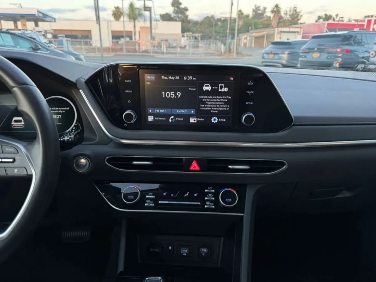 Used 2020 Hyundai Sonata SEL w/ Convenience + Sunroof Package FWD image 26