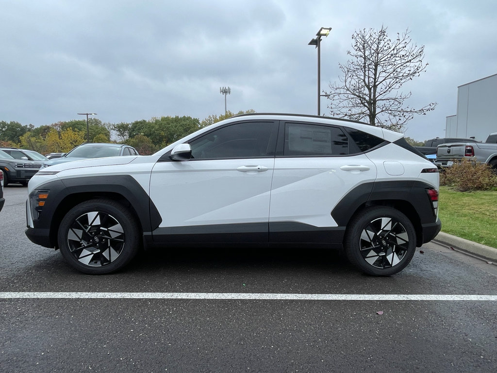 New 2025 Hyundai Kona SEL image 2