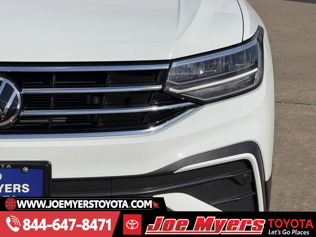 Used 2024 Volkswagen Tiguan SE image 4