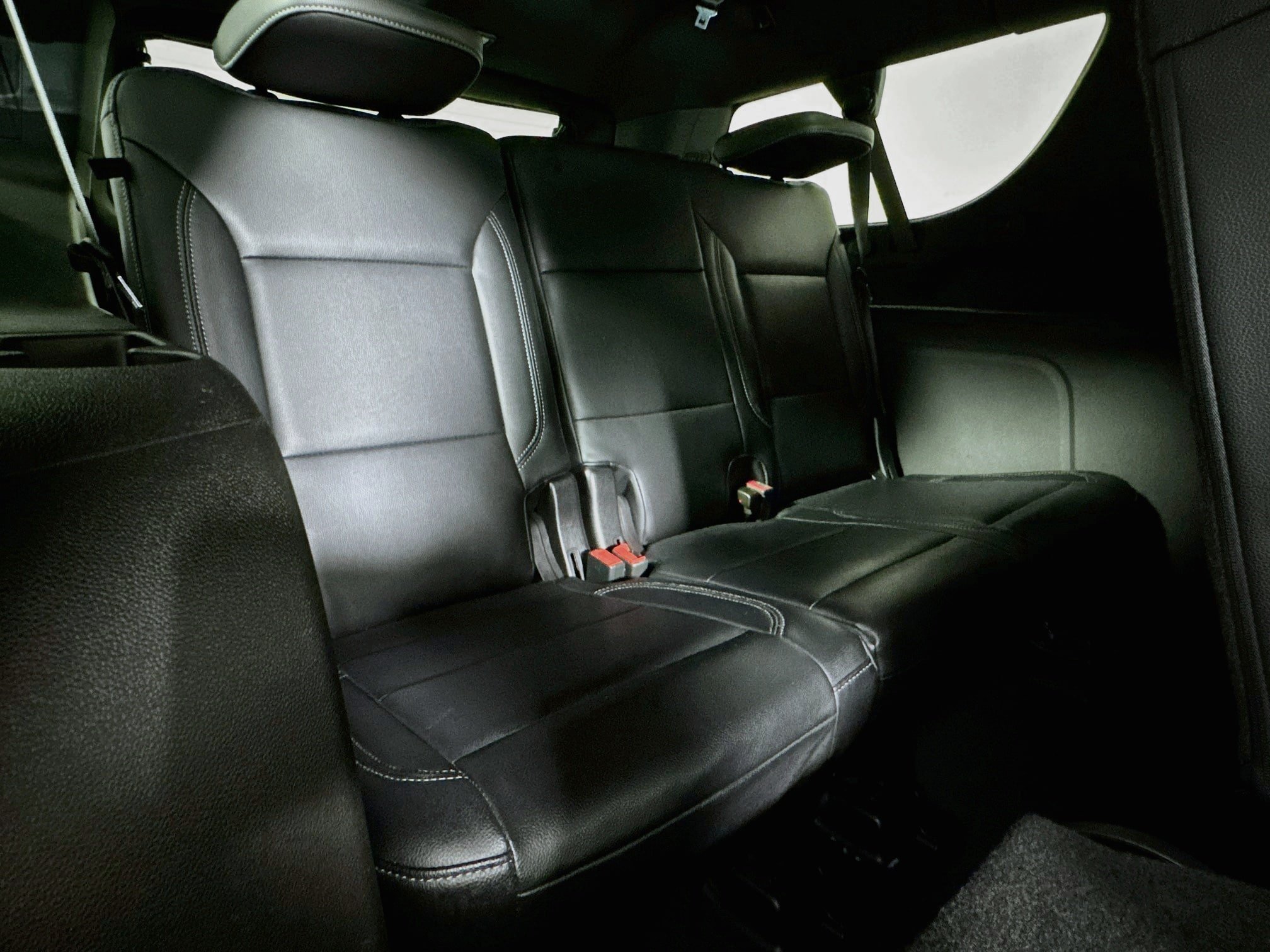 Used 2023 Chevrolet Suburban LS AWD/4WD image 25
