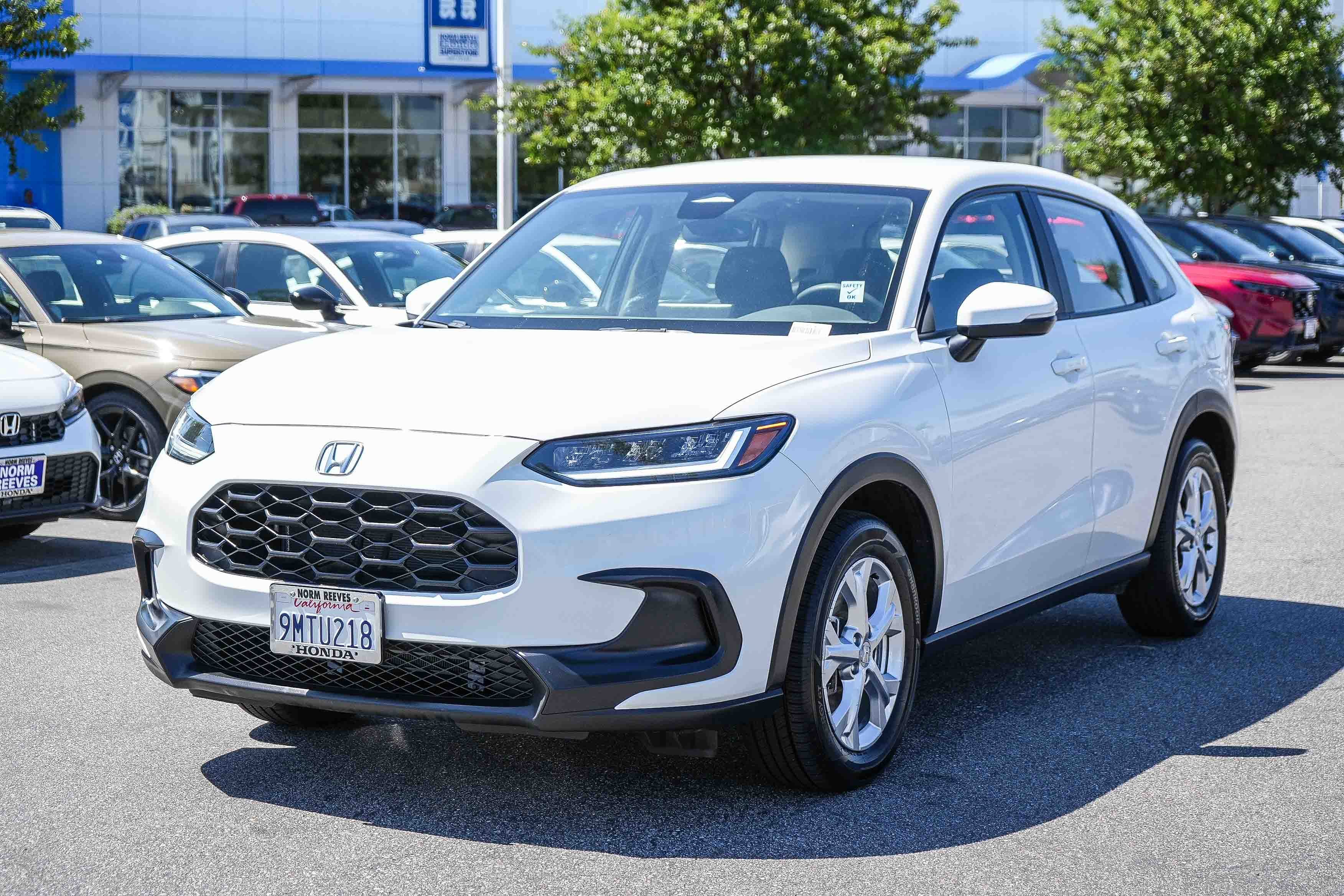 Used 2024 Honda HR-V LX image 3
