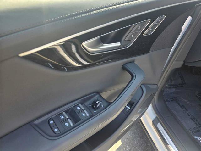 Used 2023 Audi Q8 Prestige w/ Prestige Package AWD/4WD image 23