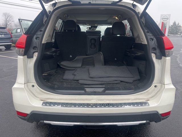 Used 2017 Nissan Rogue SL w/ SL Premium Package image 21