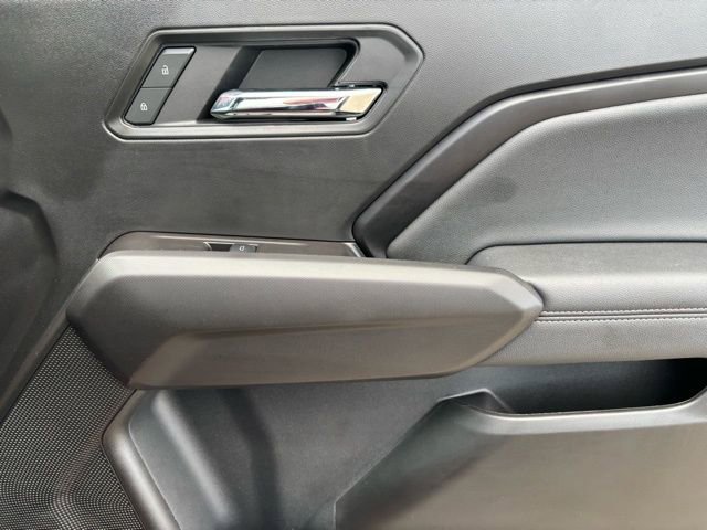 Used 2024 Chevrolet Colorado LT w/ LT Convenience Package III image 24