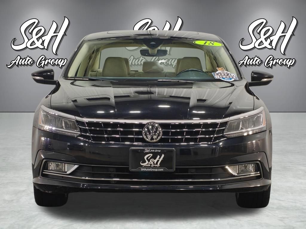 Used 2018 Volkswagen Passat 2.0T SEL Premium FWD image 13
