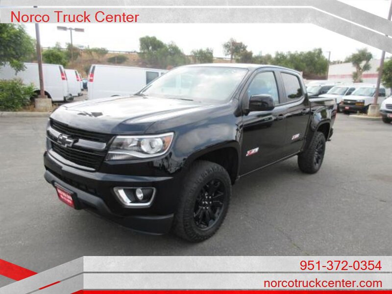 Used 2016 Chevrolet Colorado Z71 w/ Z71 Midnight Edition RWD image 3