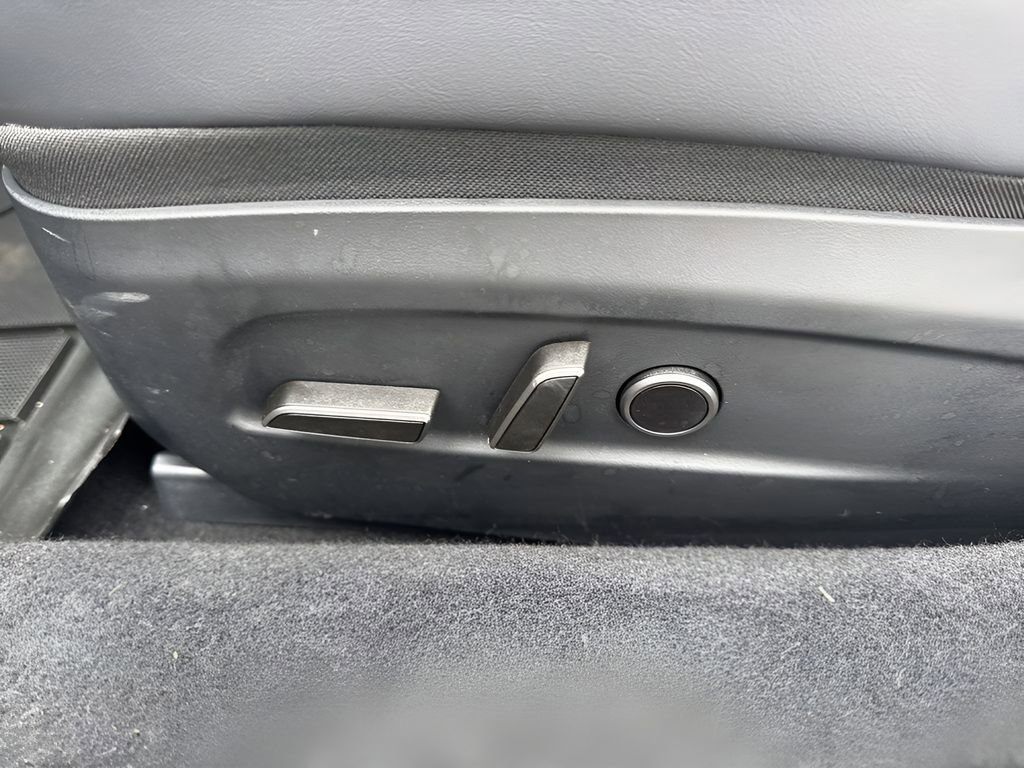 Used 2025 Tesla Model 3 Long Range image 10