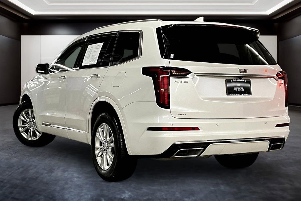Certified 2025 Cadillac XT6 Luxury AWD/4WD image 4