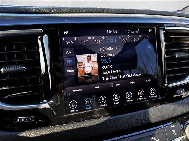 Used 2018 Chrysler Pacifica Touring-L w/ Premium Audio Group image 14