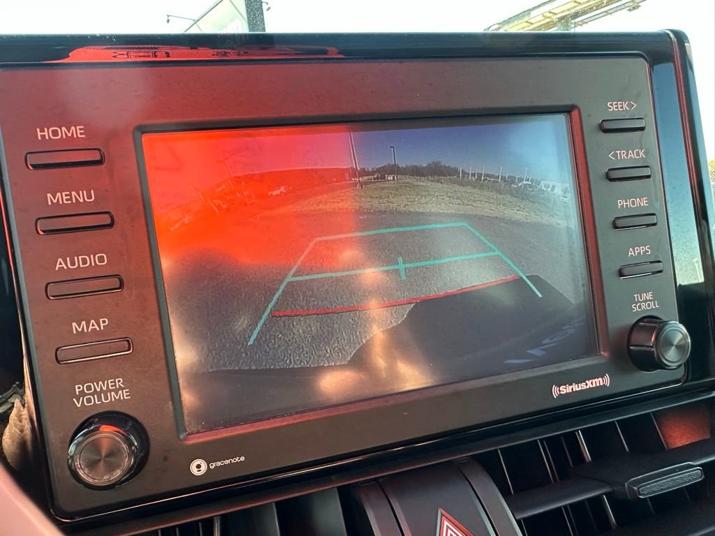 Used 2020 Toyota RAV4 LE image 29