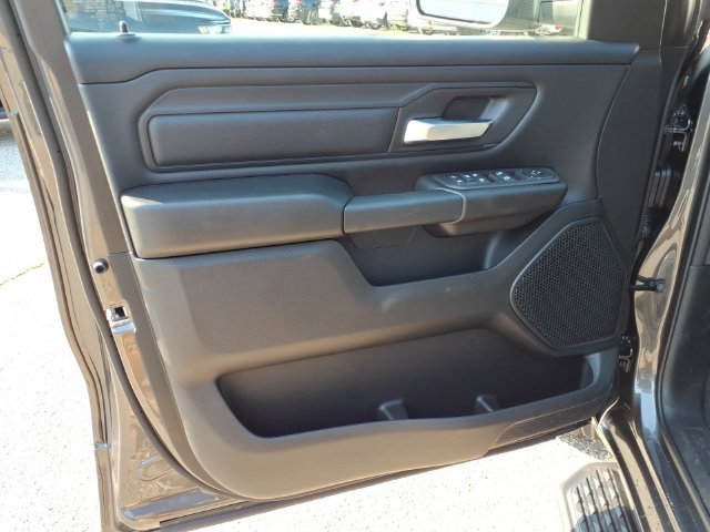 New 2026 RAM 1500 Express AWD/4WD image 15