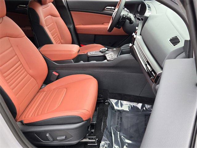 Used 2026 Kia Sportage SX Prestige image 16