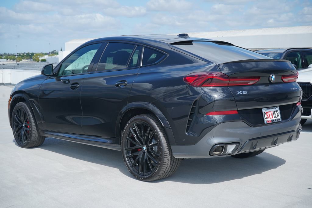 New 2026 BMW X6 xDrive40i w/ Climate Comfort Package image 7