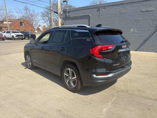 Used 2021 GMC Terrain SLT w/ Infotainment Package II image 5